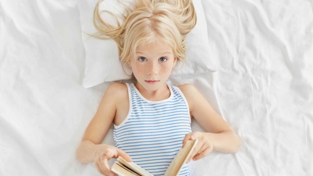 Detecting the early signs of Autism in pre-childhood