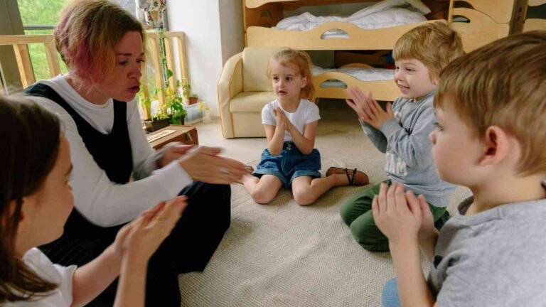 El Poder del Movimiento Rítmico: Una Estrategia para Estimular el Lenguaje y la Atención en Niños con Necesidades Educativas Especiales